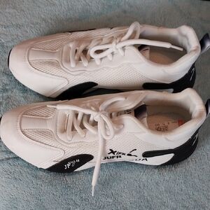 White And Black Mesh Mens Sneakers Size 44